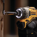 DCF601D2 DeWALT 12V kompaktiškas smūginis suktuvas (2x2.0 Ah)